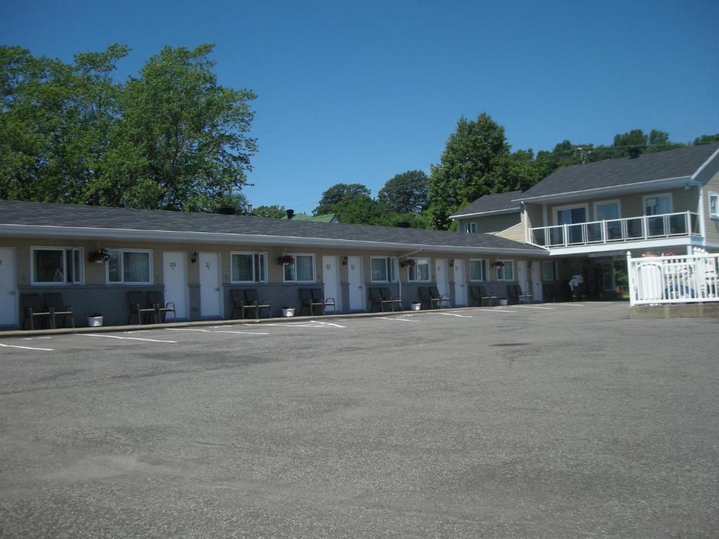 Motel Chevalier Québec Kültér fotó