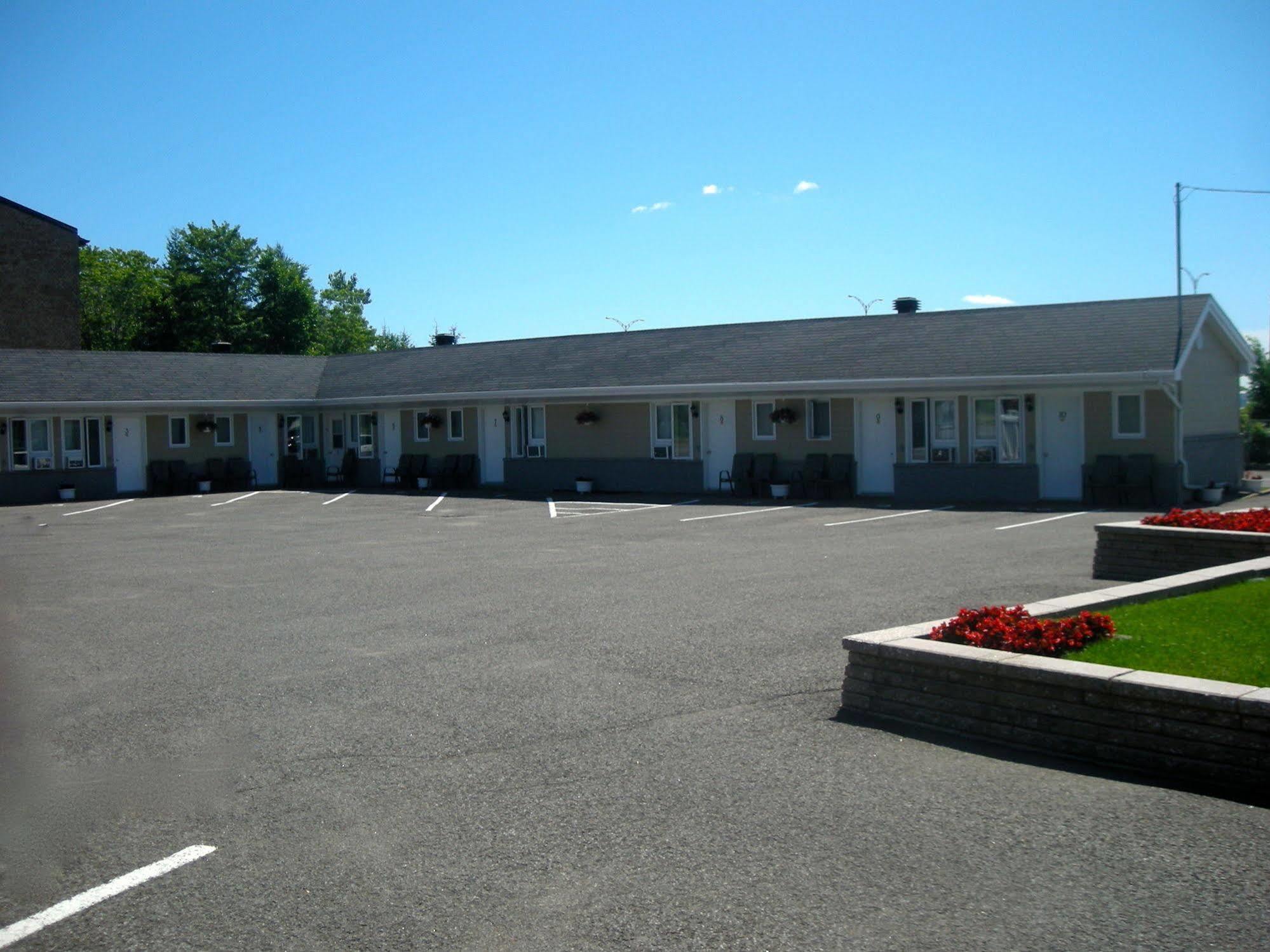 Motel Chevalier Québec Kültér fotó